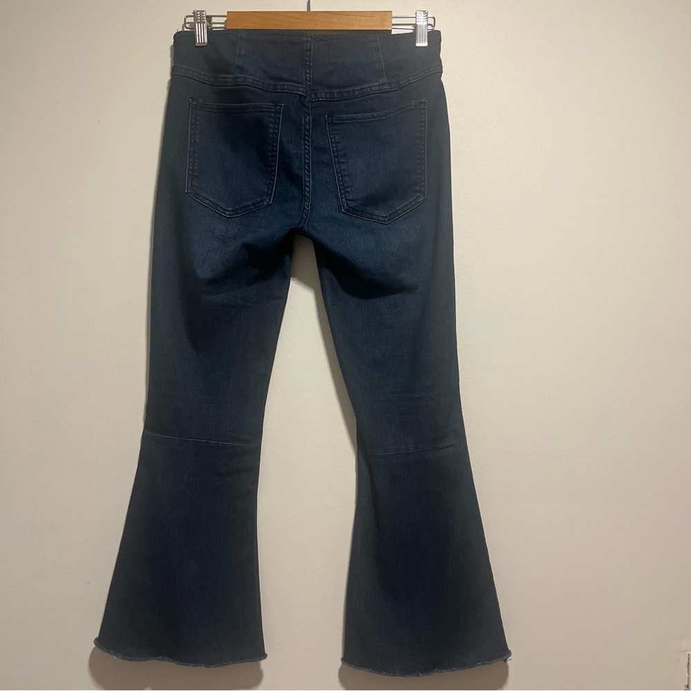 Free People Penny Pull On Flare Raw Hem Denim Jegging Stretch Jeans - Picture 7 of 13